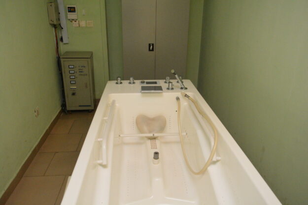 Medical Detox vs. Trendy Cleanses